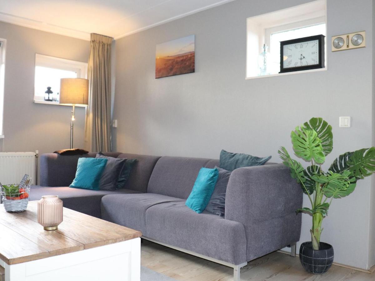 Fine Holiday Home In Donkerbroek Екстериор снимка
