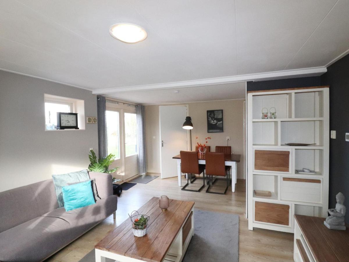 Fine Holiday Home In Donkerbroek Екстериор снимка