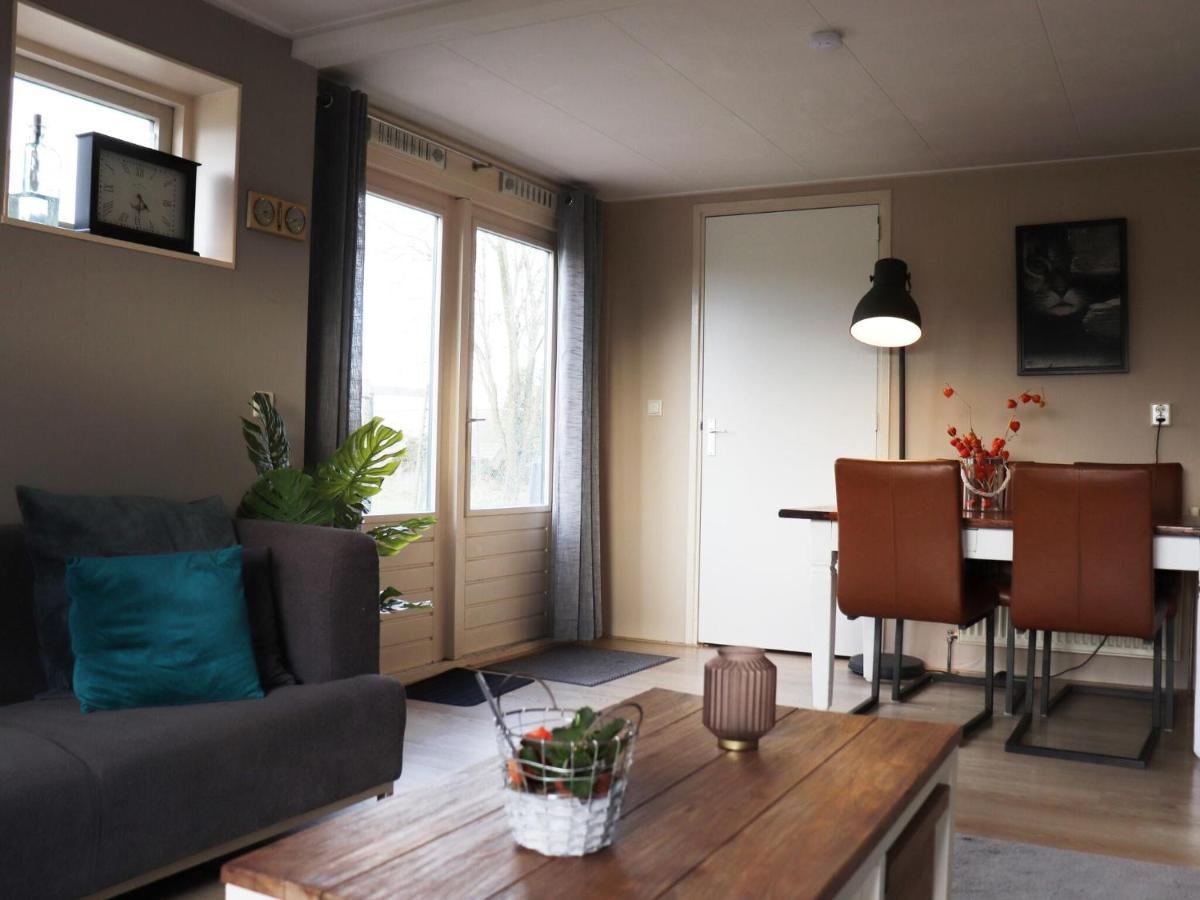 Fine Holiday Home In Donkerbroek Екстериор снимка