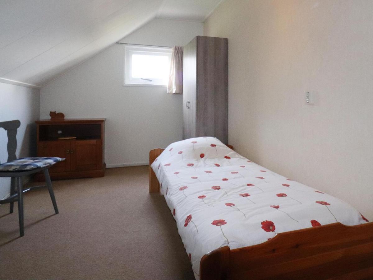 Fine Holiday Home In Donkerbroek Екстериор снимка