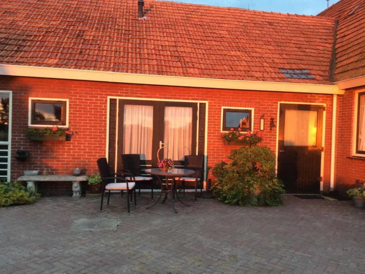 Fine Holiday Home In Donkerbroek Екстериор снимка